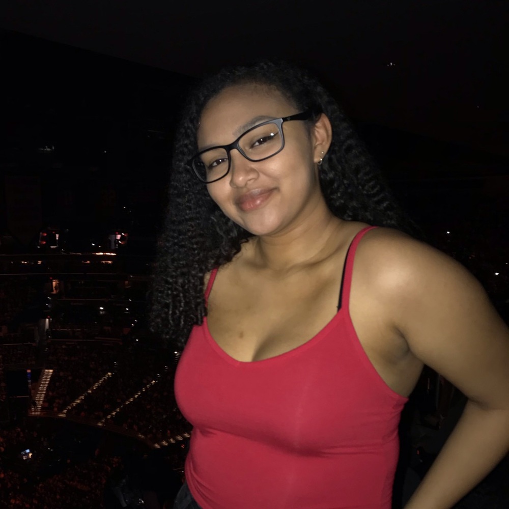 Meet your Posher, Emily